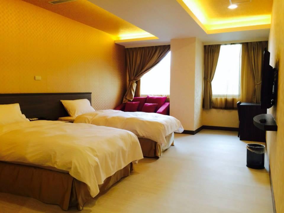 West Hotel Пули Екстериор снимка
